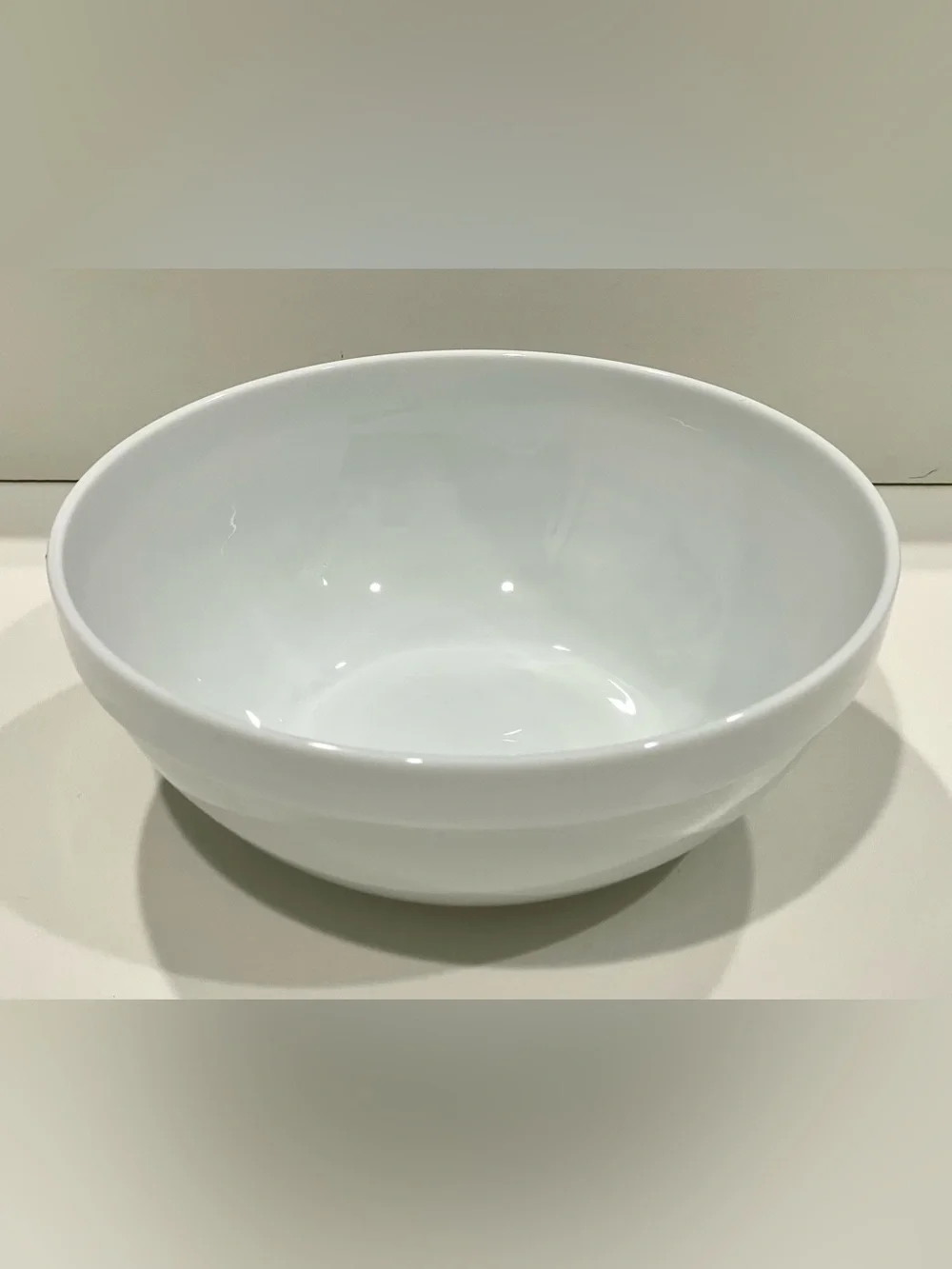 EUC Williams Sonoma Plain White Porcelain Salad Serving Bowl